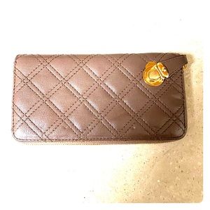 Marc Jacob wallet